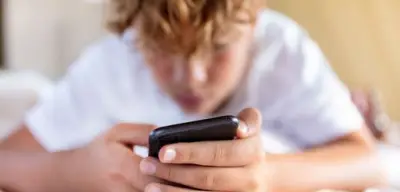Handynutzung: Schlechtes Vorbild für Kinder?