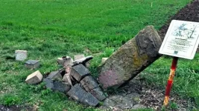 Historischer Wetterkreuzstein in Hettstedt mutwillig zerstört – Heimatfreunde fassungslos