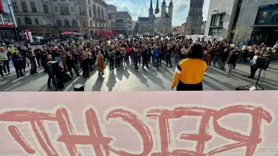 Hunderte demonstrieren in Halle gegen sexualisierte Gewalt: „Es reicht!“