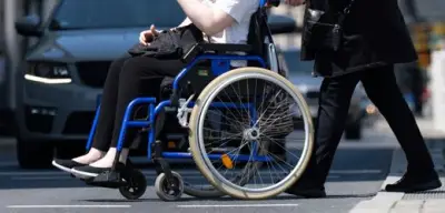 Kanzleramt prüft drastische Sparvorschläge für Behinderten- und Jugendhilfe