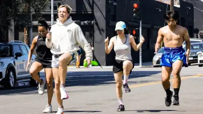 Knox Jolie-Pitt leitet eigene Kampfsportgruppe: Der Pitt-Sohn und sein persönlicher Fight Club