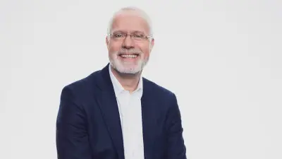 Kommentar: Jobs statt Kurse – Sozialsystem bremst Integration