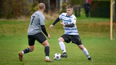 Kreisoberliga Warnow II: Lalendorf schießt 13 Tore, Platzverweis kippt Spiel