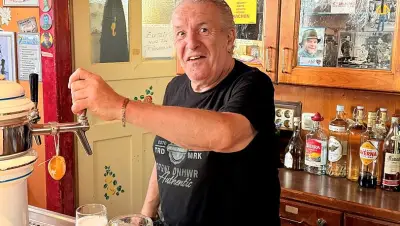 Kult-Stüberl 'Bei Dagmars Herbi' sucht weibliche Verstärkung für den Erhalt der Münchner Boazn-Oase