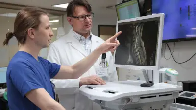 Medizinischer Krimi: Haftcreme für Gebisse verursacht schwere Nervenschäden