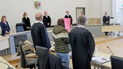 Mordprozess Fabian: Eltern sagen über Beziehung zur Angeklagten aus