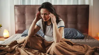 Morgendliche Kopfschmerzen: Arzt erklärt die fünf häufigsten Ursachen und gibt Tipps