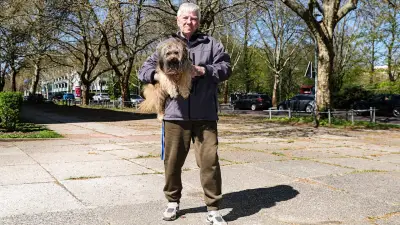 Neonazi soll Rentner bei Gassirunde niedergestochen haben