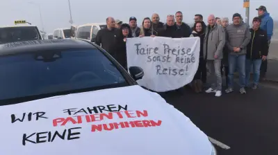 Patiententransport in MV: Taxigewerbe senkt Tarifforderung deutlich - Kompromiss in Sicht