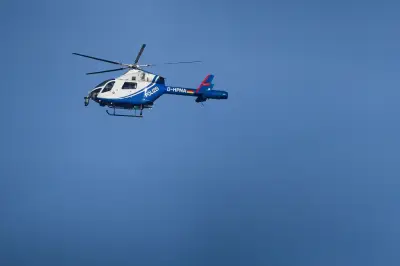 Polizeihubschrauber sucht nach Einbrecher in Garbsen bei Hannover