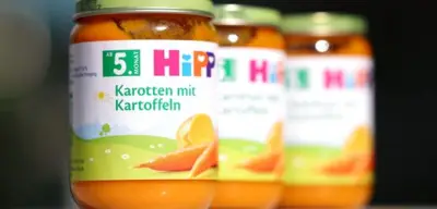 Rattengift in Babykost: Österreich sucht zweites vergiftetes Glas – Behörden alarmiert