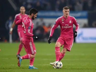 Real Madrid: Pinkes Trikot für 2026/27 geleakt – Heimtrikot mit Retro-Touch