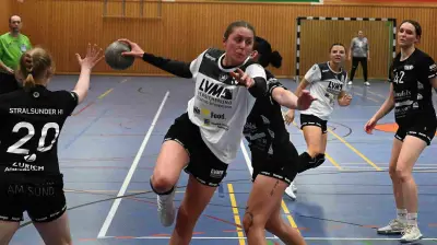 Saisonfinale in Wismar: Pasewalks Handballerinnen beenden beeindruckende Oberliga-Saison