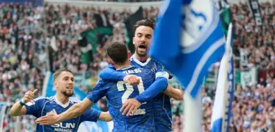 Schalke 04 steht vor Bundesliga-Rückkehr: Revierderby rückt näher