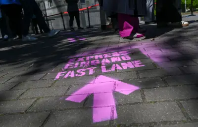 Schneller ins Freibad: Neue Expresseingänge für Berliner Badegäste