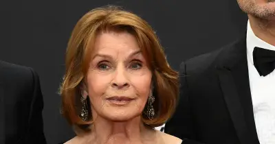 Senta Berger verabschiedet sich emotional von Mario Adorf: 'Der Schmerz ist sehr groß'