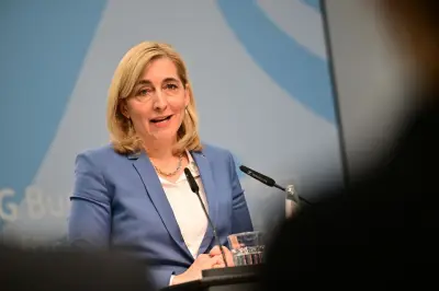 Sparpaket gegen höhere Krankenkassenbeiträge: Was auf Versicherte zukommt