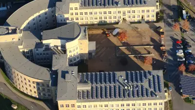 Stadtrat von Bitterfeld-Wolfen startet umfassende Verwaltungsprüfung