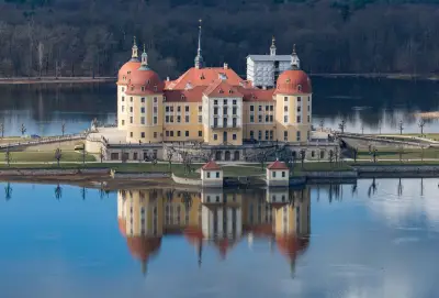 Streit um „Aschenbrödel“-Ausstellung: Klage gegen Schloss Moritzburg