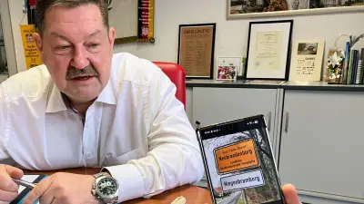 Streit um Ortsschilder: Warum Sangerhausen noch nicht „Berg- und Rosenstadt“ ist