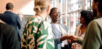 Studie: Warum Smalltalk doch nicht langweilig ist