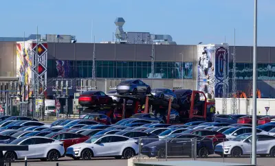 Tesla stockt Mitarbeiterzahl in Grünheide um 1.000 auf