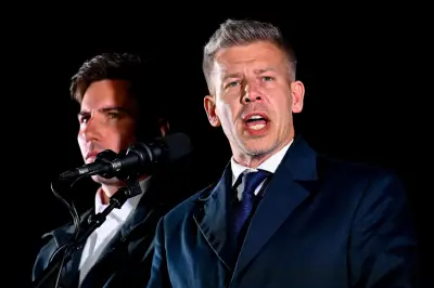 Ungarns Wahlsieger Magyar fordert Rücktritt von Orbán-Loyalisten und kündigt Neuanfang an