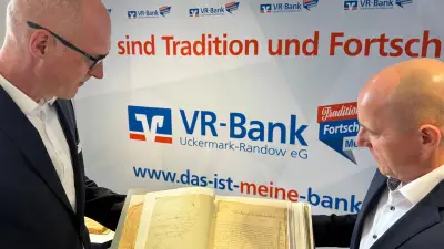 VR-Bank Uckermark-Randow feiert 170-jähriges Jubiläum mit genossenschaftlicher Tradition