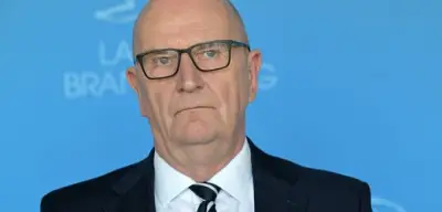 Woidke verteidigt gesetzliche Rente für Ostdeutsche gegen Merz' Basisabsicherung