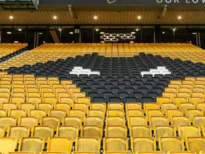 Wolverhampton steigt nach West Hams Remis als erster aus Premier League ab