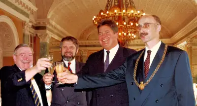 Zeitzeugen blicken zurück: Ehemalige Oberbürgermeister erinnern an Aufbau Ost nach der Wende