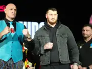 Arslanbek Machmudow: Der Boxer, der mit einem Bären rang und nun Tyson Fury herausfordert