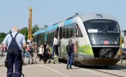 Bahnstrecke Greifswald–Lubmin kehrt zurück: Regelmäßiger Zugverkehr in den Sommerferien