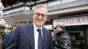 Bayern-Boss Dreesen überrascht: „Wenn einer der Favorit ist, ist das Paris“