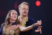 Blutige Verletzung bei Let's Dance: Ross Antony tanzt trotz Ellenbogenschlag weiter
