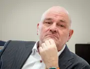 Brandenburgs Verkehrsminister erwägt Alkoholverbot in Regionalzügen nach Angriffen