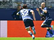 Doppelpacker Hofmann stürzt Fürth auf Abstiegsplatz