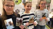 Drei Nachwuchsdetektivinnen aus MV überzeugen bei Jugend forscht mit forensischer Spurensuche