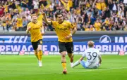 Dynamo Dresden siegt friedlich gegen Bochum: 2:0 im Abstiegskampf