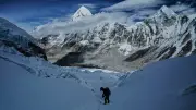 Everest-Route blockiert: Klettersaison in Gefahr