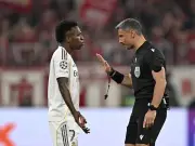 FC Bayern-Fans wüten gegen Vinícius Júnior nach umstrittener Foul-Aktion