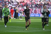 Fußball-Bundesliga: Gladbach-Fans protestieren gegen Reitz-Wechsel - Trainer verteidigt Meinungsfreiheit