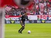 Gerrard sieht Olise als Salah-Nachfolger bei Liverpool, zweifelt aber an Verfügbarkeit