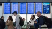 Ihre Rechte bei Flugausfall: Wer zahlt bei Streik und Verspätung?