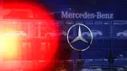 Mercedes-Benz baut trotz Kündigungsschutz 5.500 Stellen ab - mit Millionensummen