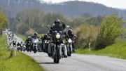 Motorrad-Gottesdienst in Grevesmühlen: Feuerwehr-Biker starten Tour durch Nordwestmecklenburg