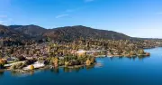 Neuer Foto-Hotspot am Tegernsee: Hotel installiert 'I love Tegernsee'-Schriftzug