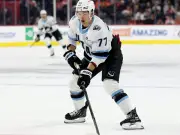 NHL-Playoffs: Peterka trifft für Utah – Sturm & Bruins mit Siegen vor Meisterschaftsrunde