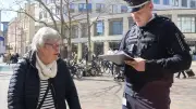 Polizei befragt Bürger zum Sicherheitsgefühl auf Schwerins Marienplatz