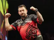 Premier League Darts: Jonny Clayton nutzt Littler-Patzer und wird Tabellenführer